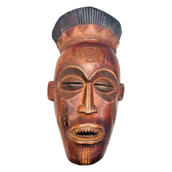 Large Vintage Wooden African Warrior Mask Wall Decor Hand Carved 16" x 9" - Picture 1 of 8